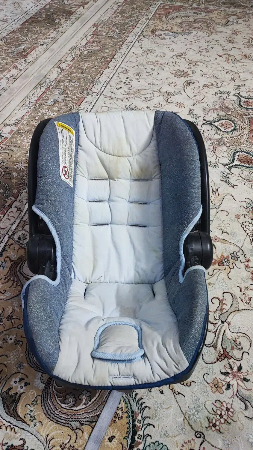 صندلی بچه|تخت و صندلی بچه|اهواز, بهارستان|دیوار