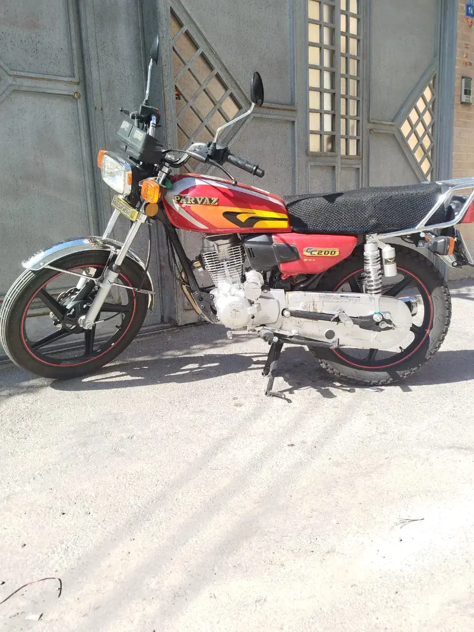 متور ۲۰۰سی سی پرواز 1404|موتورسیکلت|اصفهان, فجر|دیوار