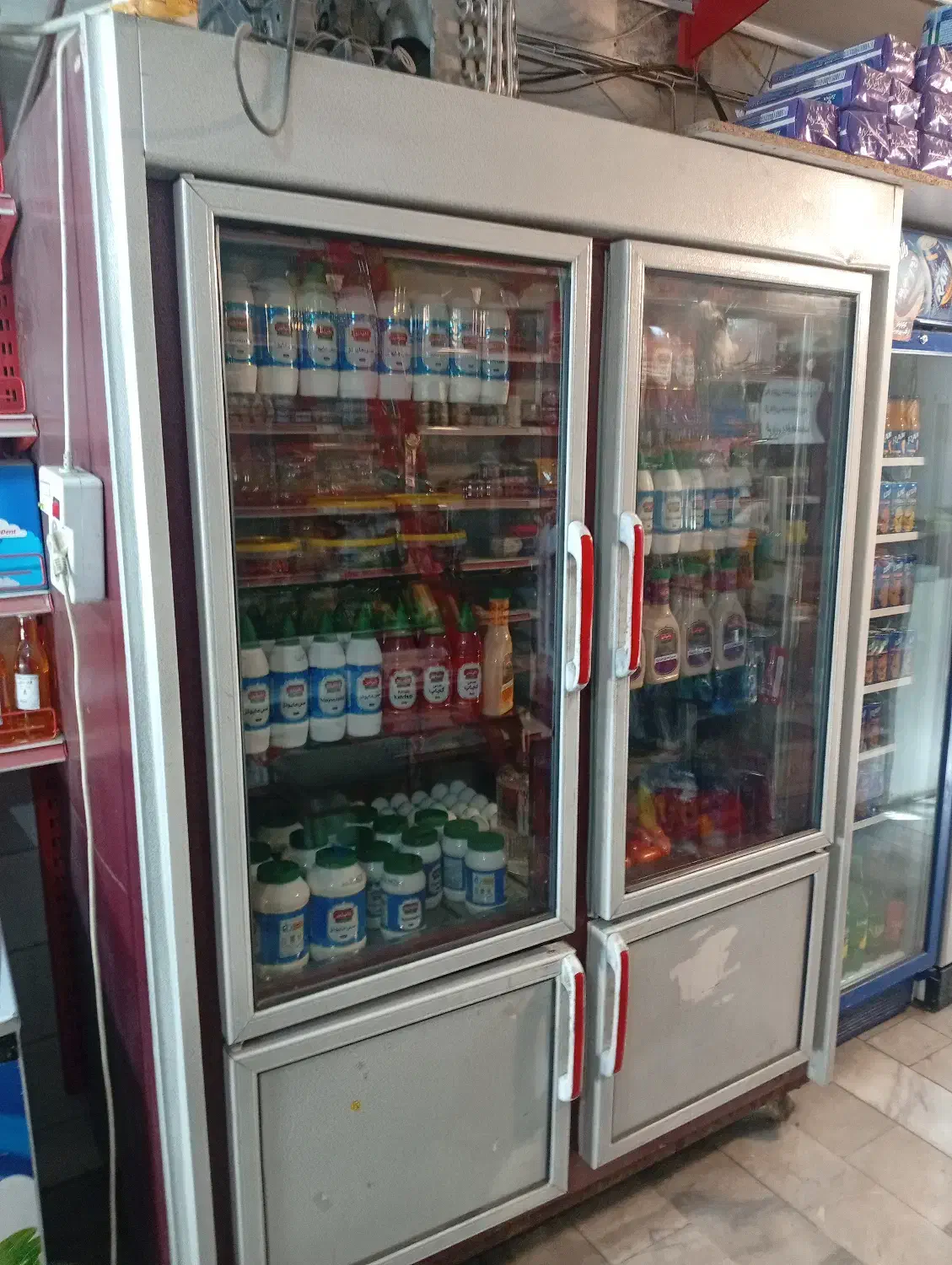 ویترنی|فروشگاه و مغازه|سنندج, |دیوار