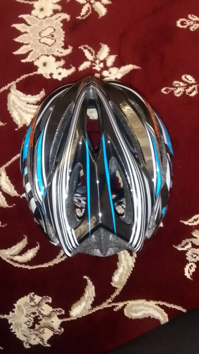 کلاه ایمنی|دوچرخه، اسکیت، اسکوتر|تربتحیدریه, آغوی|دیوار