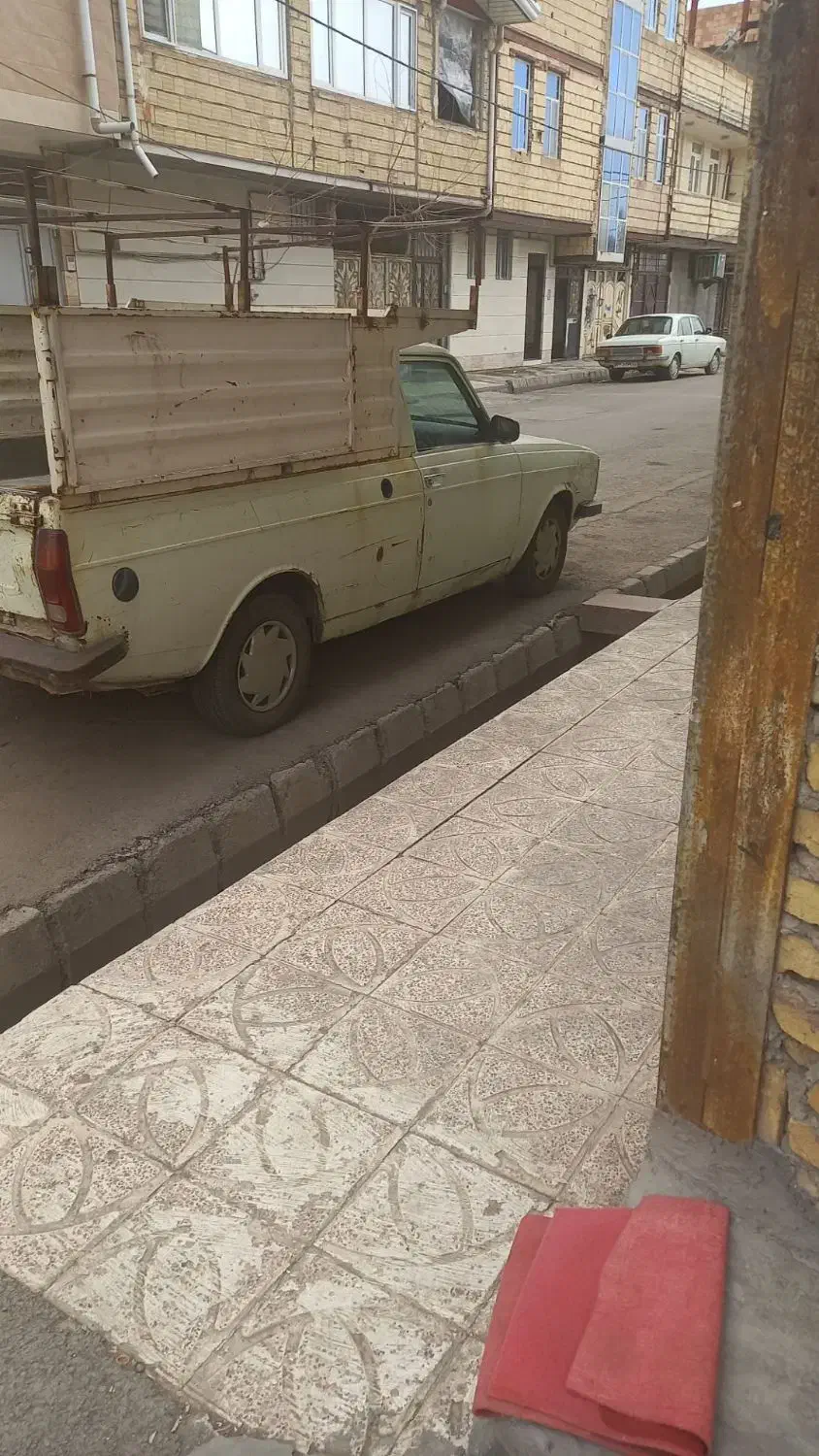 پیکان وانت|خودرو سواری و وانت|میانه, |دیوار