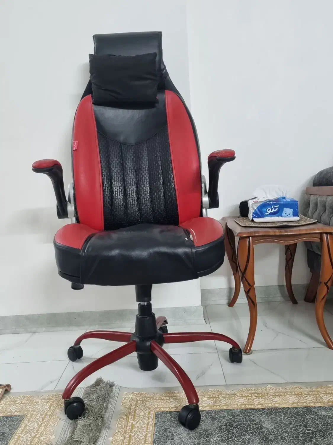 صندلی  سالم و تمیز کارکرده|مبلمان اداری|گنبد کاووس, |دیوار