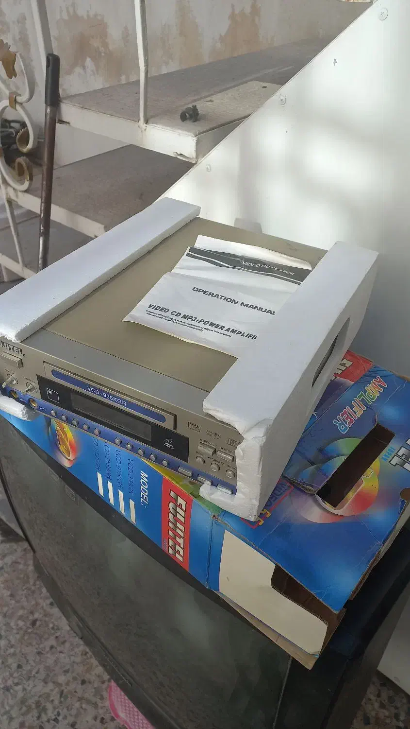 تلوزیون سی دی آب میوه گیری|سایر لوازم برقی|شیراز, اصلاح‌نژاد|دیوار