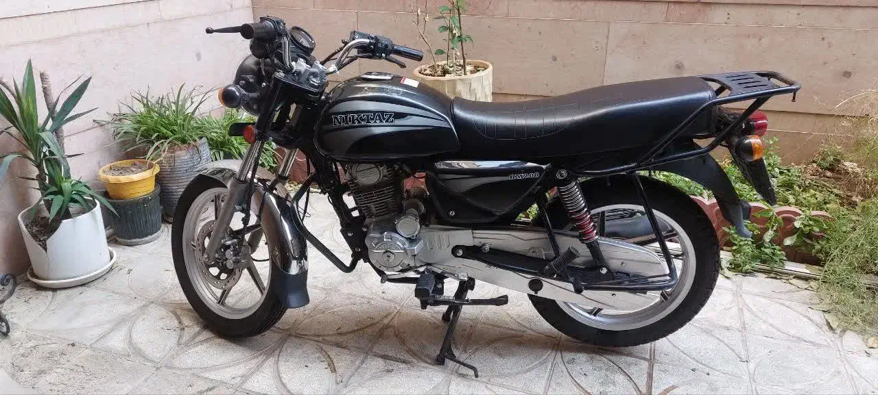 موتور|موتورسیکلت|ساری, |دیوار