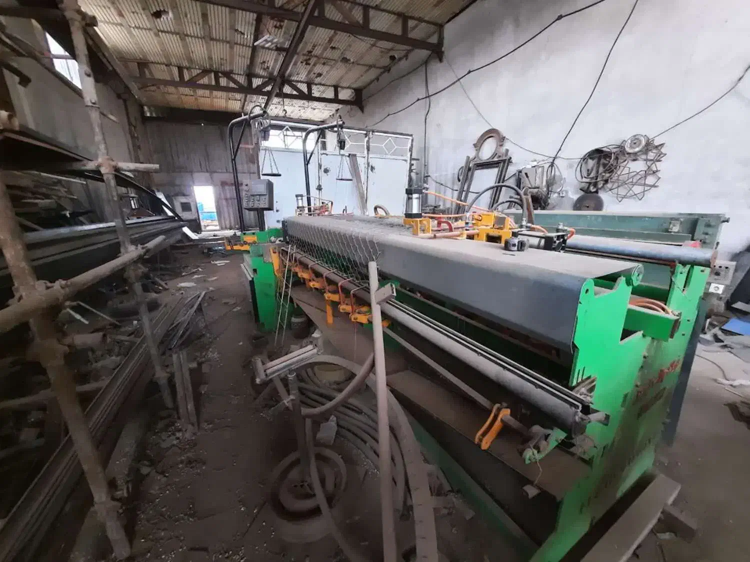 دستگاه فول اتوماتیک فنس بافی|ماشین‌آلات صنعتی|ساوه, |دیوار