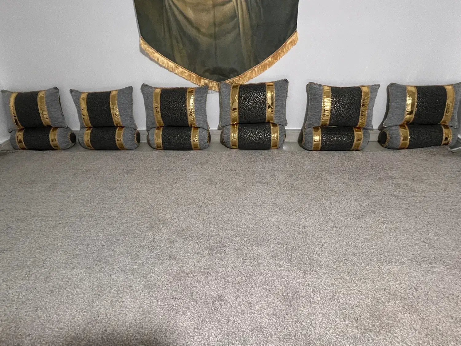 روبالشتی ها جدید و زیبا|رختخواب، بالش، پتو|یاسوج, |دیوار