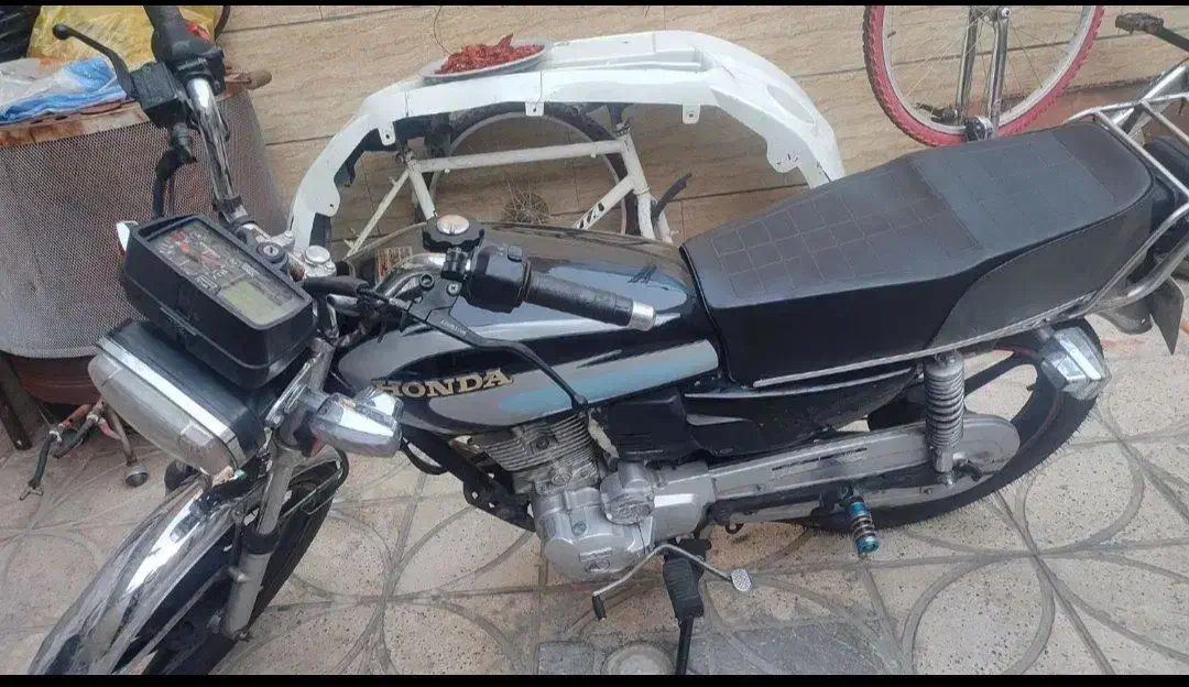 موتورسیکلت|موتورسیکلت|تربت‌حیدریه, پایانه مسافربری تربت حیدریه|دیوار