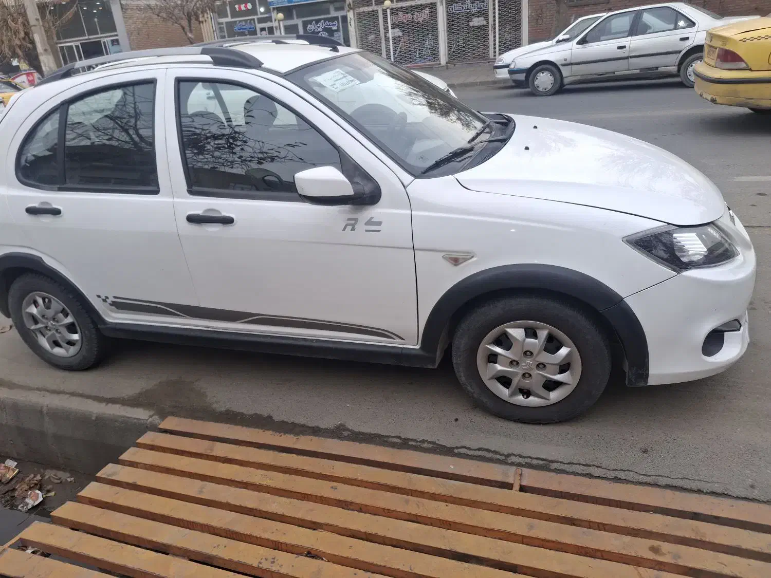 کویک MT مدل 1400|خودرو سواری و وانت|سلماس, |دیوار