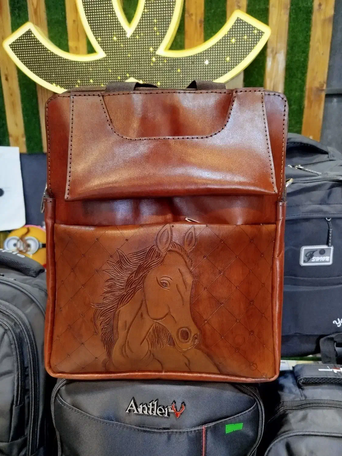 کیف چرم طبیعی مردانه دوشی دست دوز|کیف، کفش، کمربند|اردبیل, |دیوار