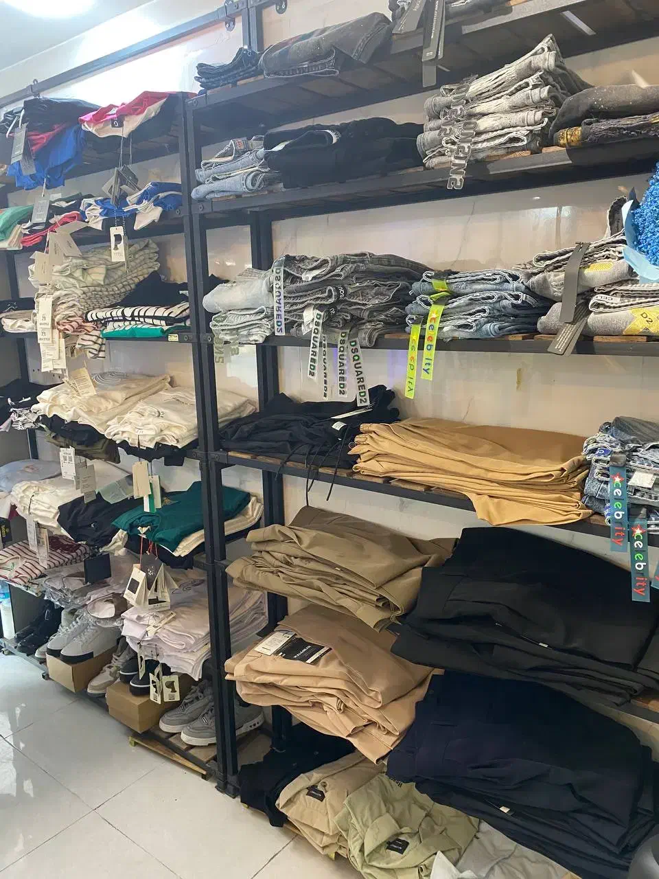 فروش یکجا بوتیک مردانه طبق فاکتور|عمدهفروشی|اسلامشهر, شهرک قائمیه|دیوار