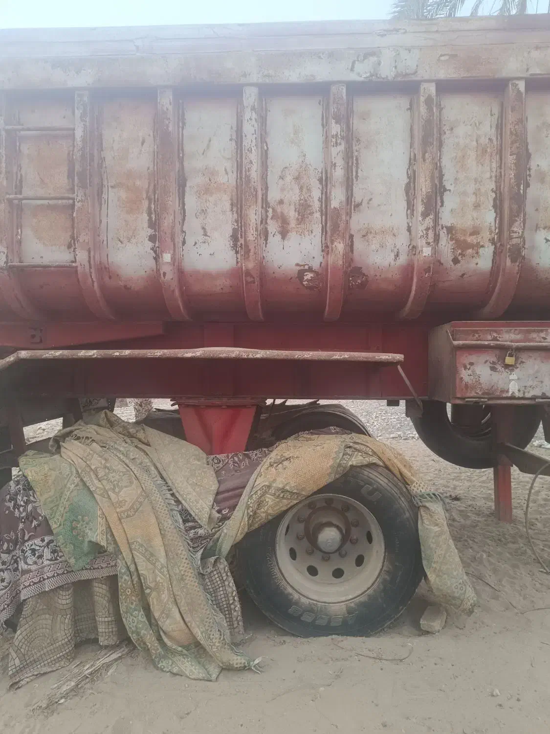 کمپرس دو محور تیوبلس محور نو دست ساز اصفهان|خودرو سنگین|قلعه قاضی, |دیوار