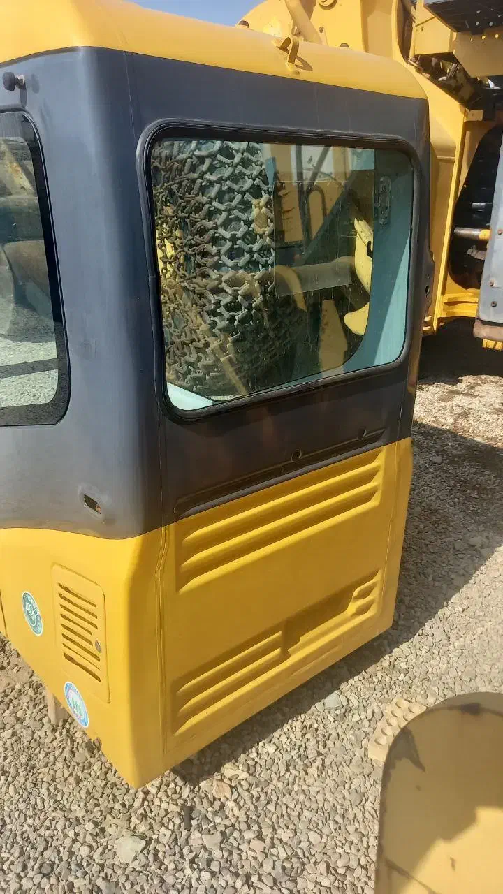 کابین بیل کوماتسو|ماشینآلات صنعتی|اسلامشهر, ملکآباد|دیوار