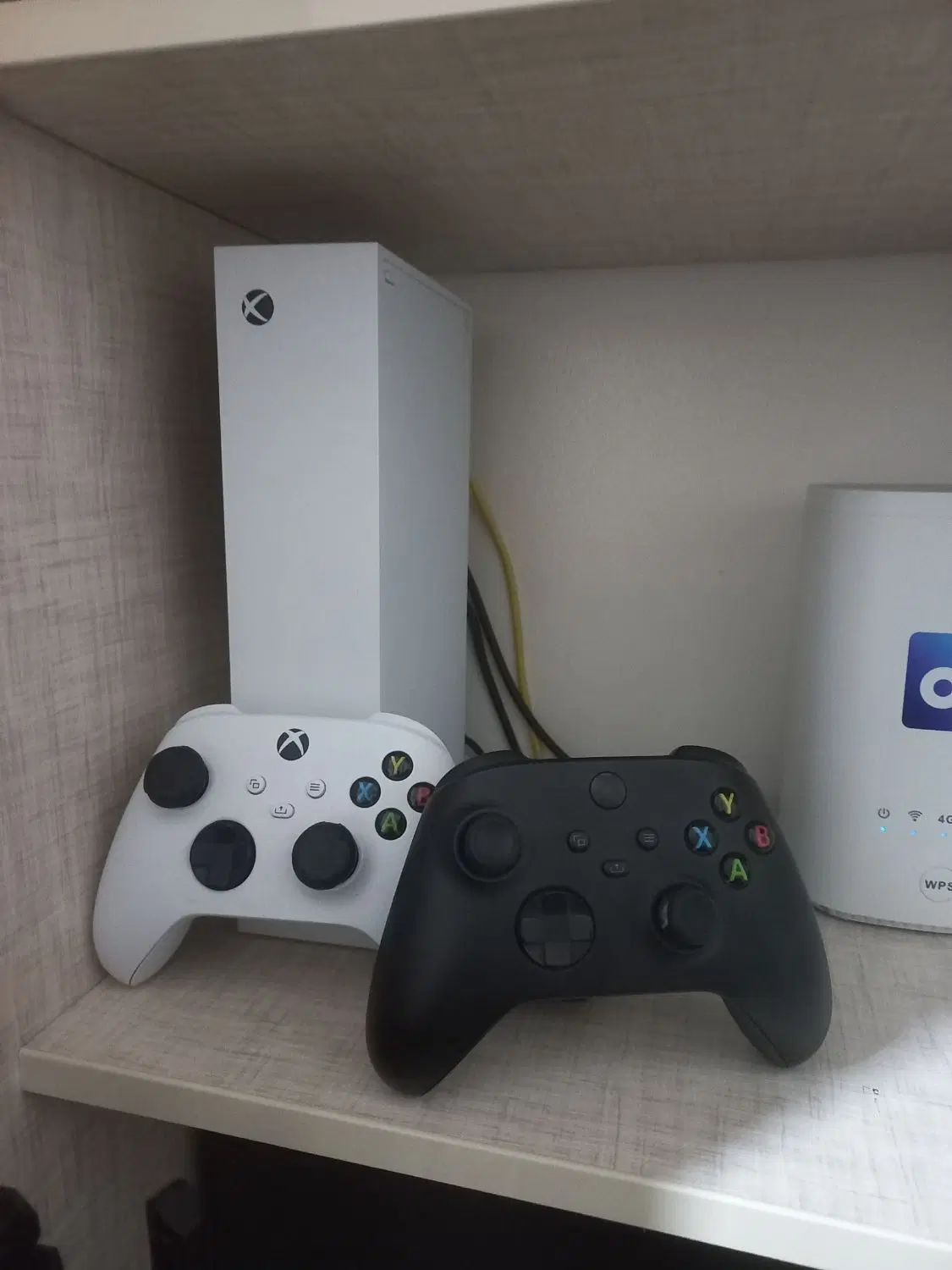 xbox series s|کنسول، بازی ویدئویی و آنلاین|تهران, شهرک فردوس (حسینی)|دیوار