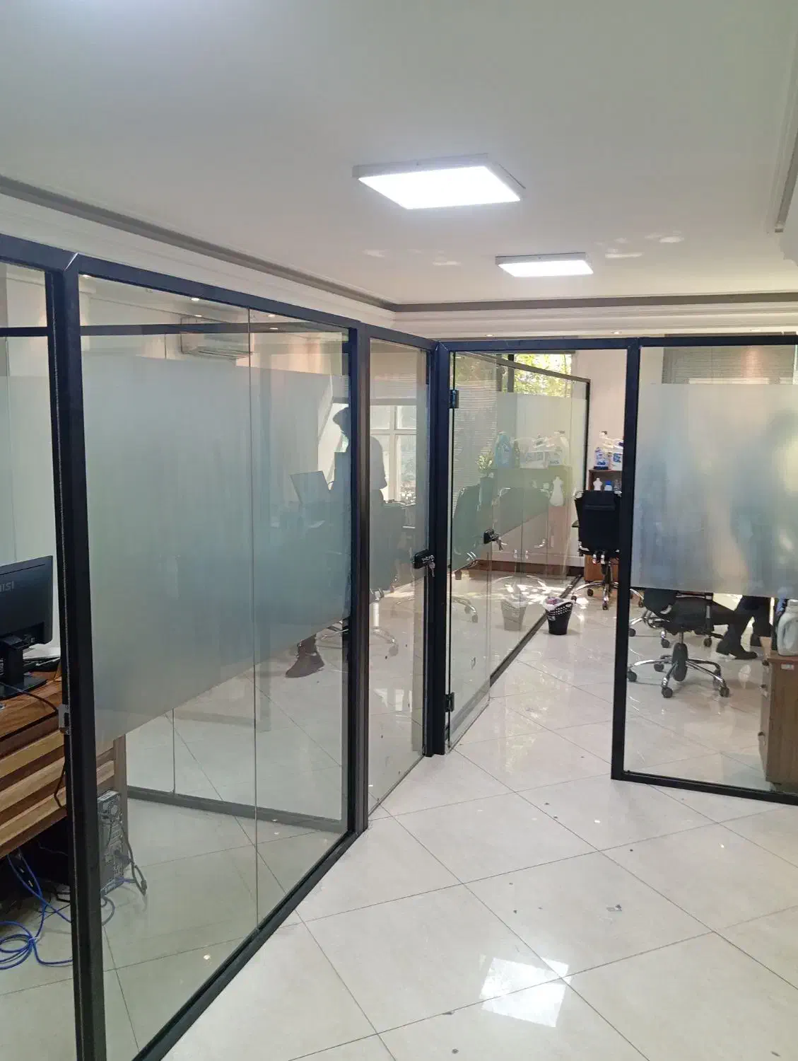 جابه جایی پارتیشن شیشه‌ای پارتیشن|خدمات پیشه و مهارت|تهران, خاک سفید|دیوار
