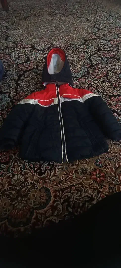 یک عدد کاپیشن و سویشرت پسرانه ۲تا۴سال|کفش و لباس بچه|کرمان, |دیوار