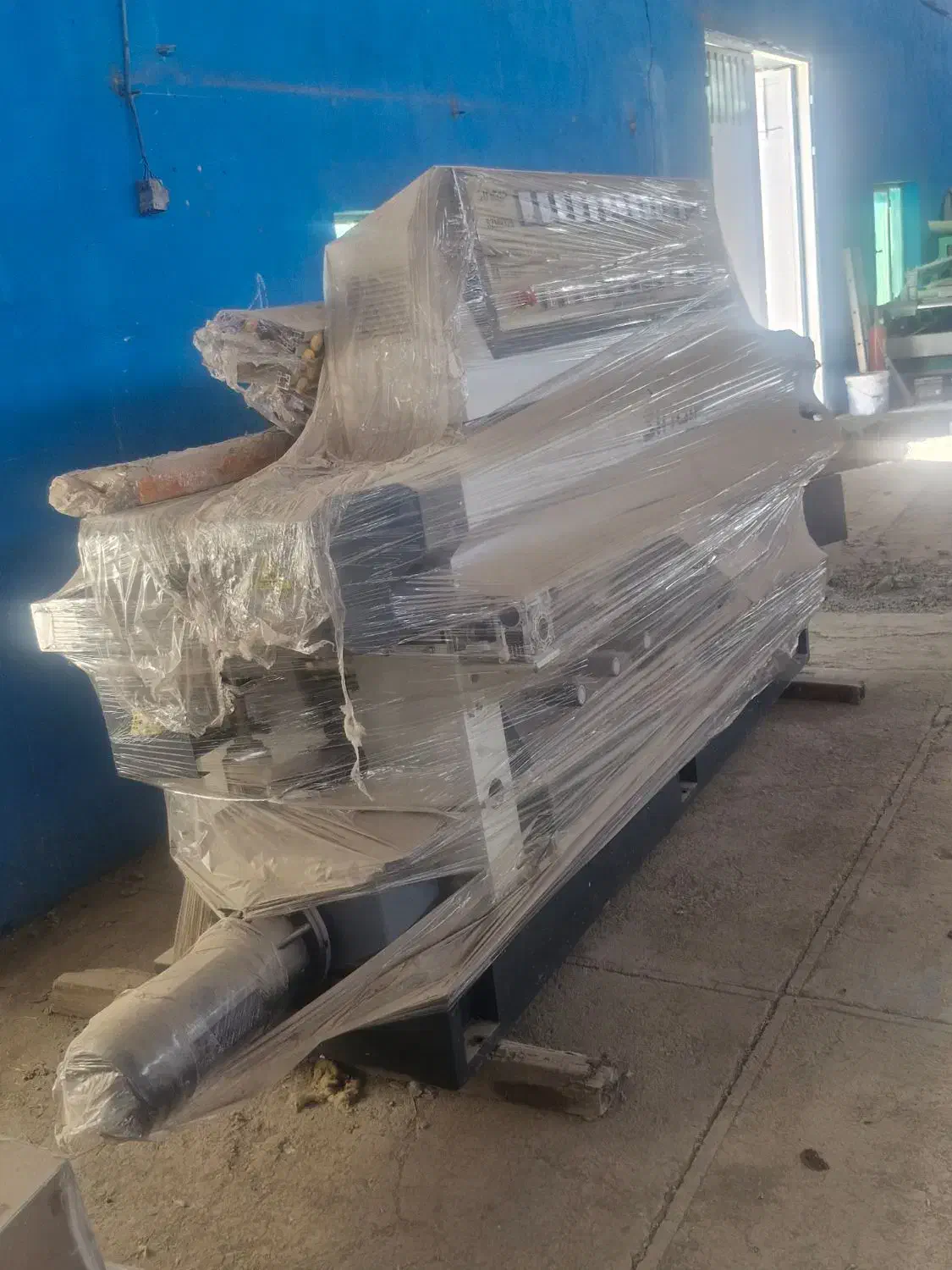 دستگاه دیاموند شیشه|ماشین‌آلات صنعتی|بهارستان, |دیوار