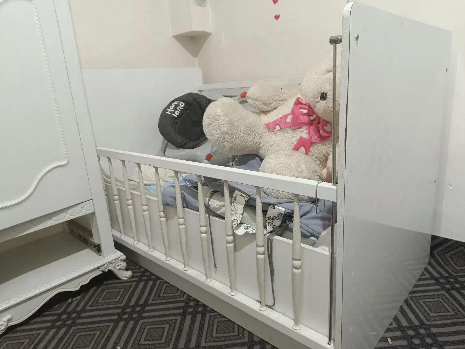 تخت|تخت و صندلی بچه|مشهد, توس (بلوار توس)|دیوار