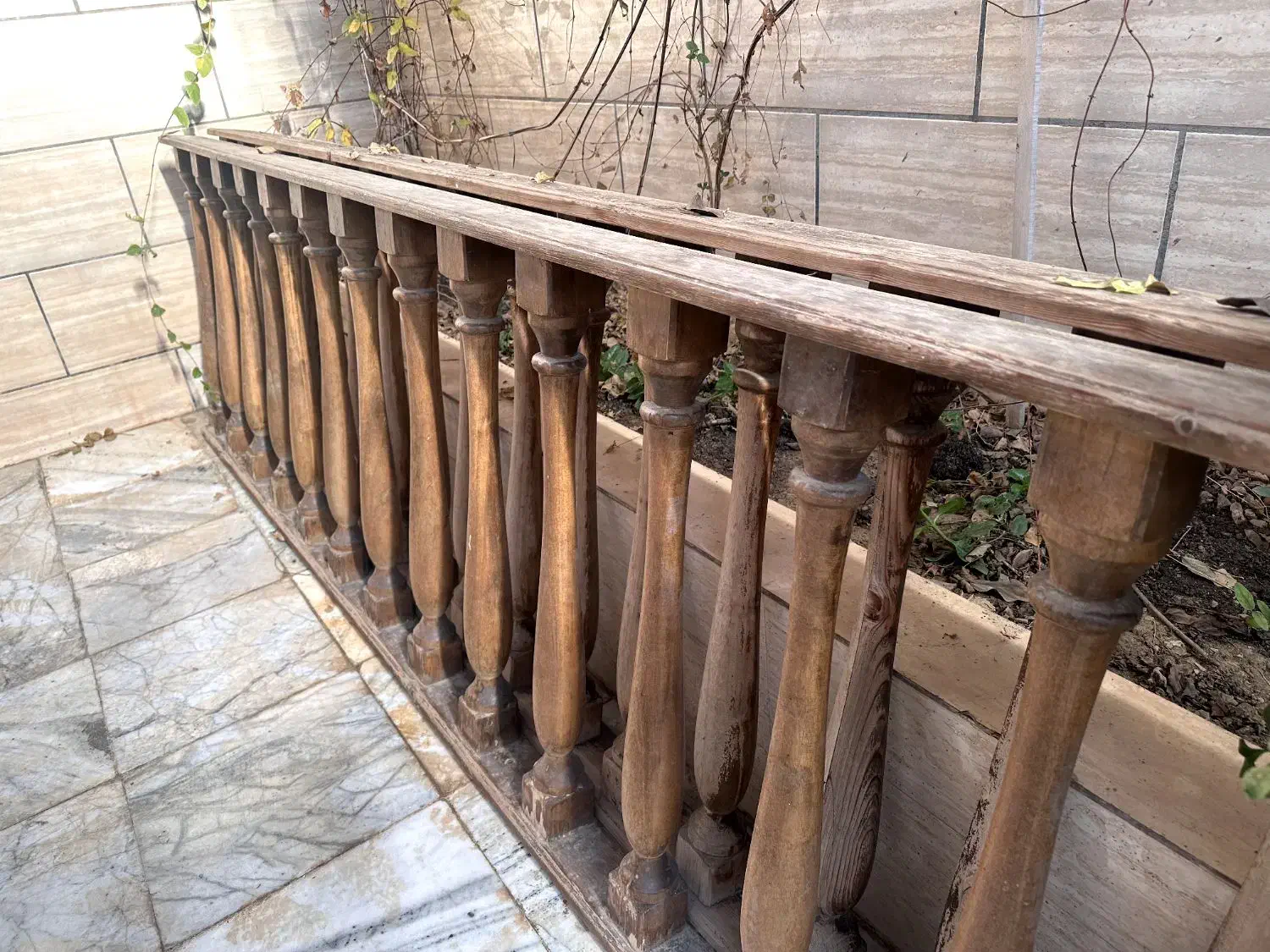 چوب نرده ای|مصالح و تجهیزات ساختمان|مشهد, خواجه ربیع|دیوار