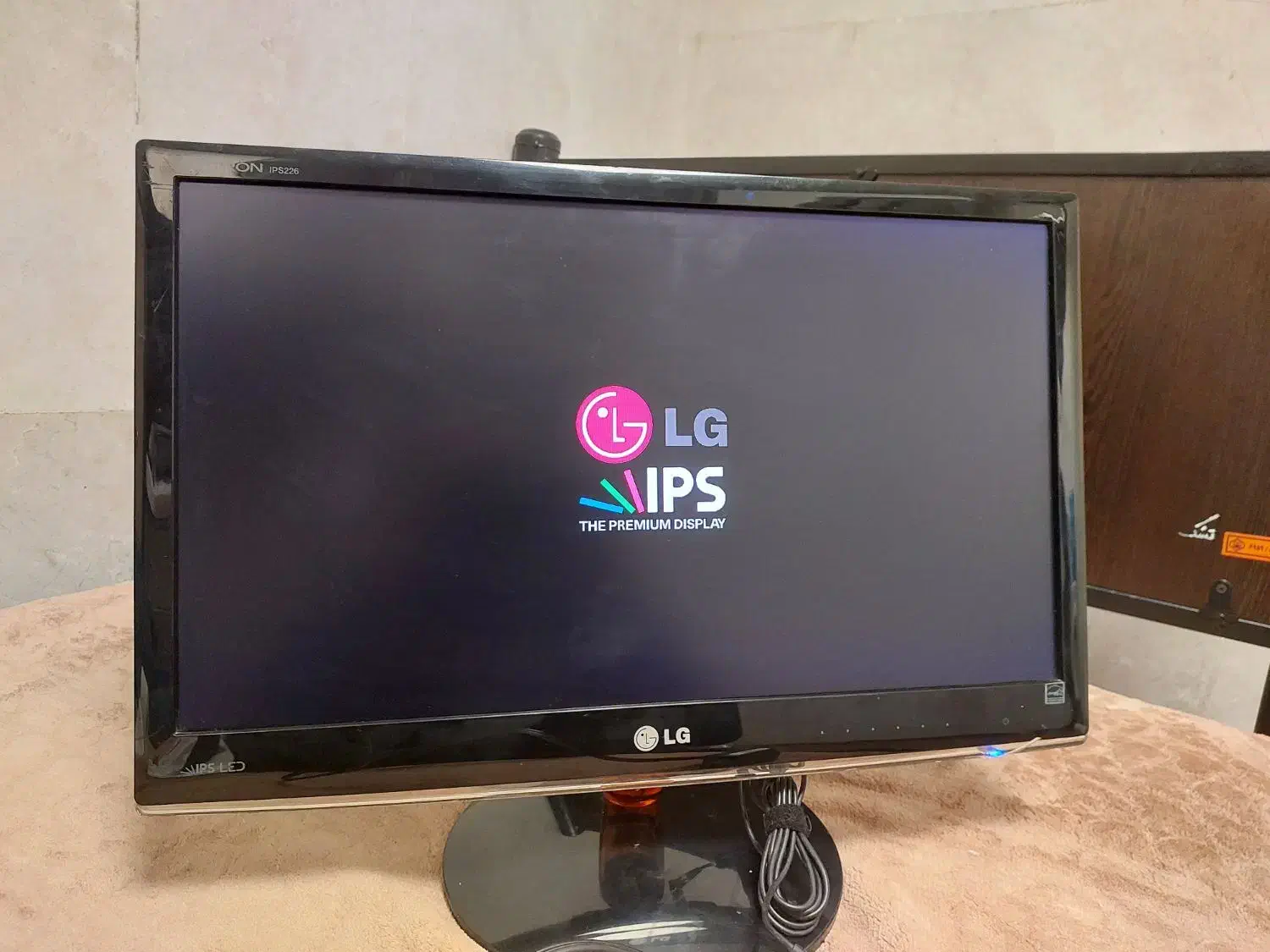 مانیتور ال جی کیفیت بالا مدل LG ips 226v|قطعات و لوازم جانبی رایانه|برازجان, |دیوار