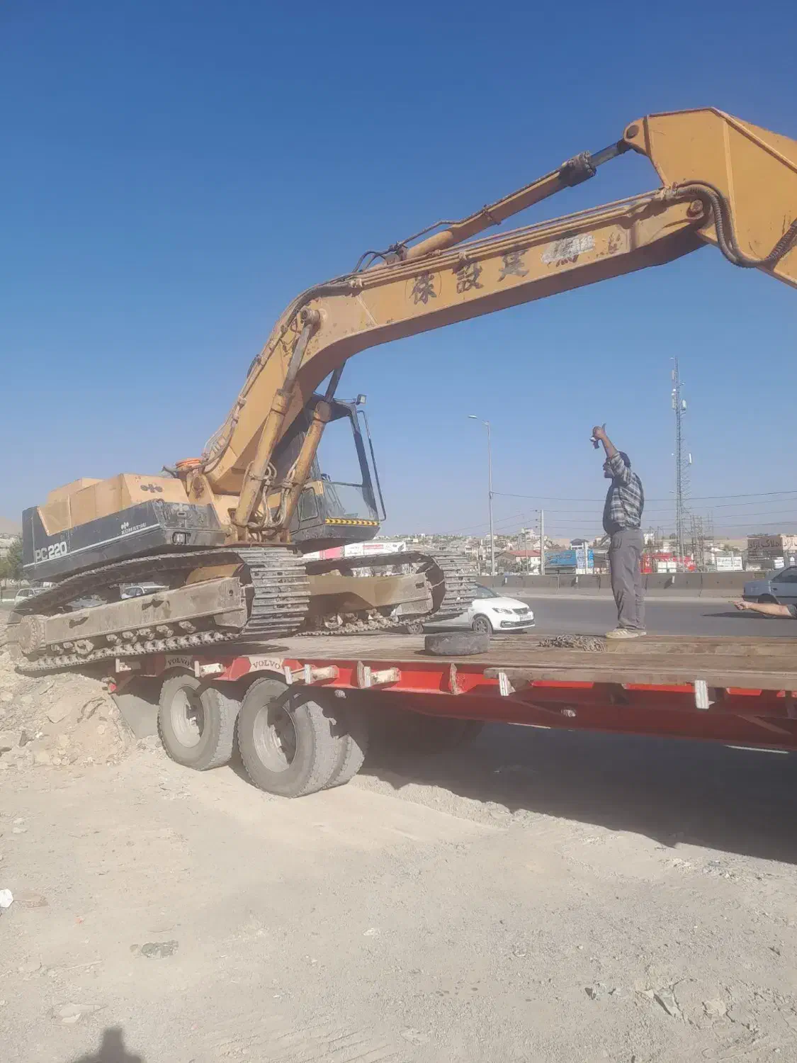 بیل کوماتسو خط سه|ماشین‌آلات صنعتی|شاهرود, |دیوار