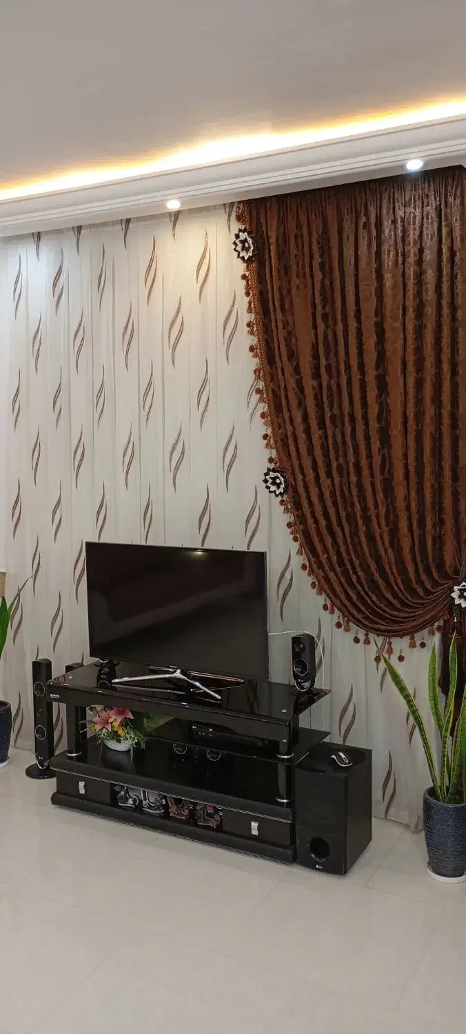 فروش پرده حریر با یالان قهوه ای زیبا|پرده، رانر، رومیزی|شاهرود, |دیوار