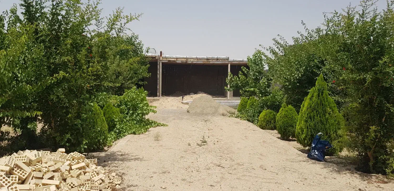 باغ نیمه کاره 530 متری برق کنتور و سند و چاه|فروش زمین و ملک کلنگی|اصفهان, براآن شمالی|دیوار