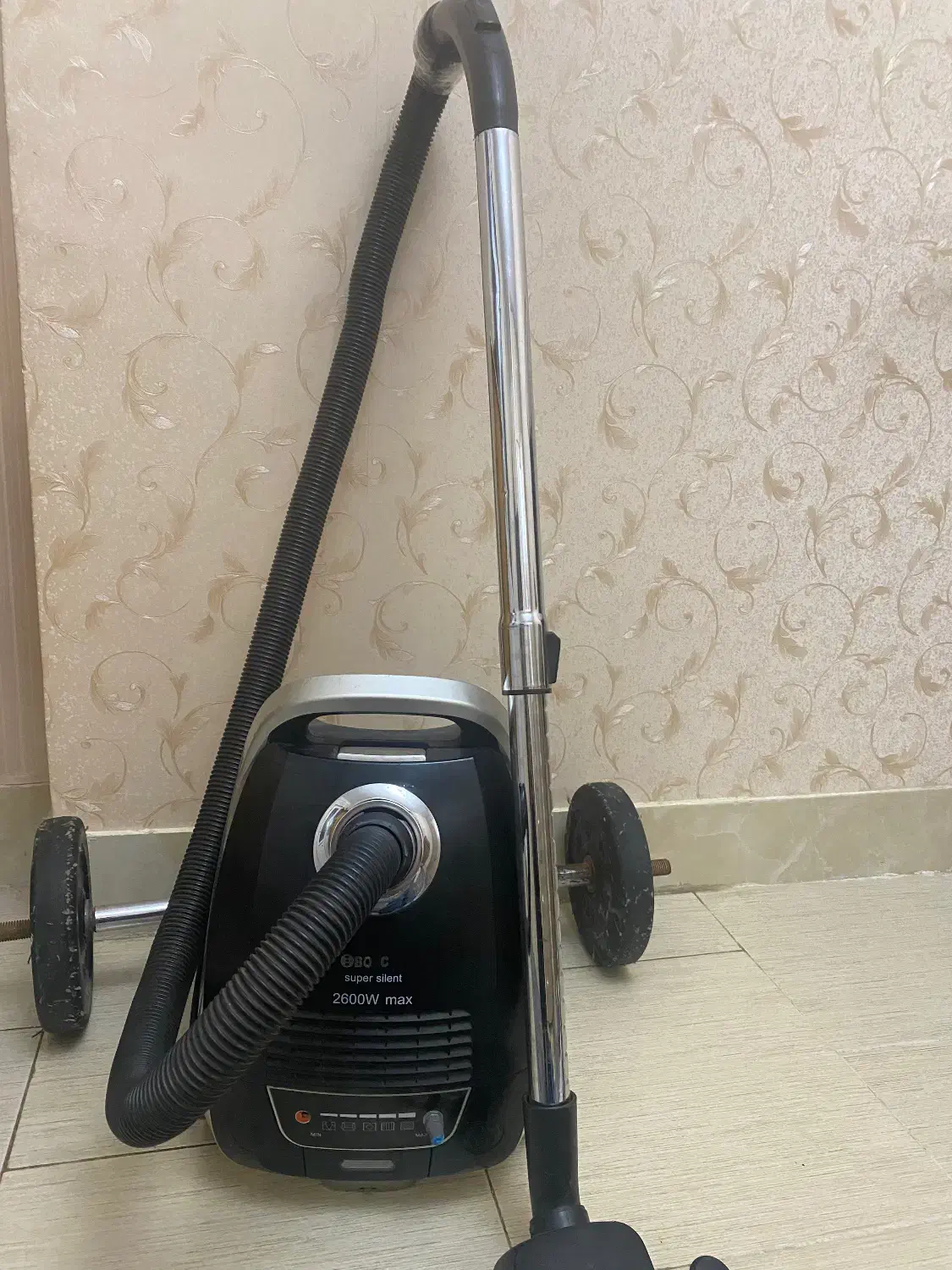 جاروبرقی|جاروبرقی، جارو شارژی، بخارشو|نیشابور, سرآب کوشک|دیوار