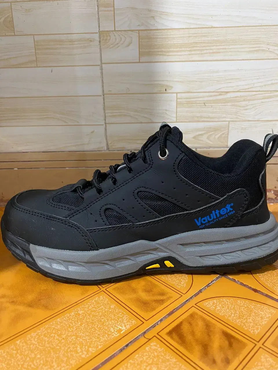 کفش ایمنی کار|کیف، کفش، کمربند|ماهدشت, |دیوار