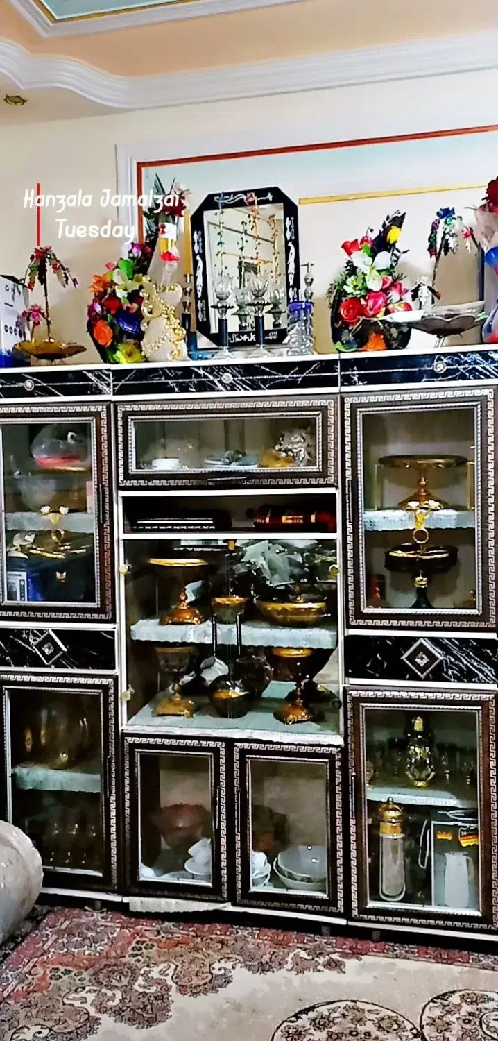 بوفه سه تیکه|بوفه، ویترین، کنسول|زاهدان, |دیوار