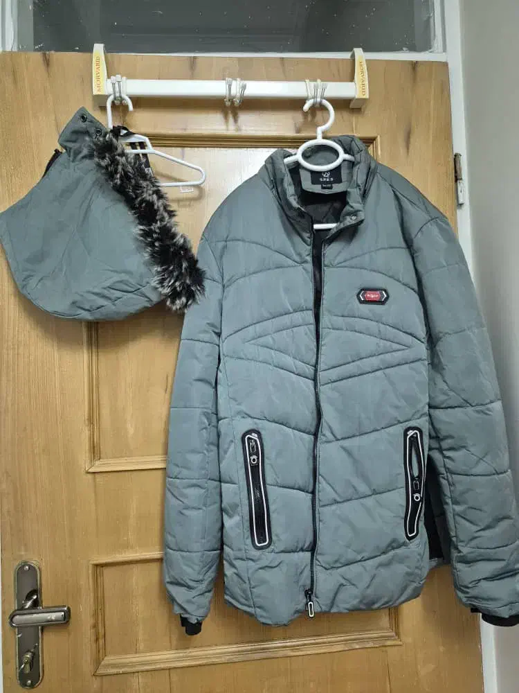 انواع کاپشن و لباسهای گرم زنانه،مردانه و بچه گانه|لباس|شیراز, شهرک ایثار|دیوار