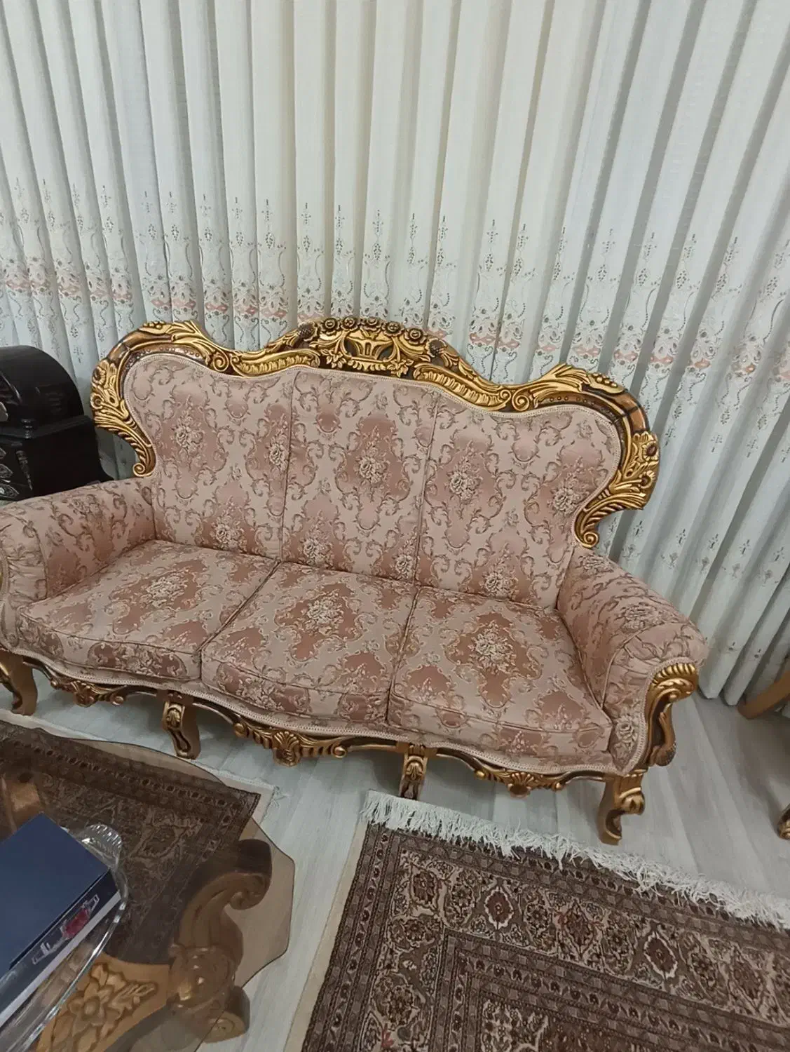 مبلمان سلطنتی یا سه عدد جلو مبلی|مبلمان خانگی و میز عسلی|تبریز, |دیوار