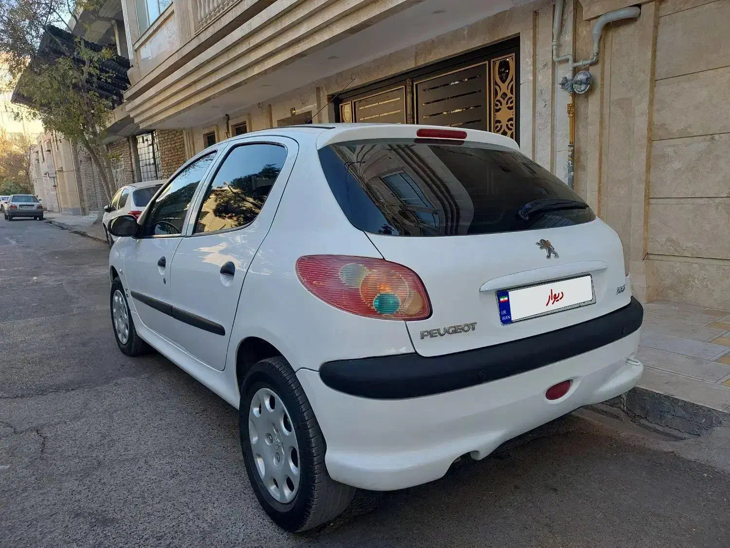 پژو ۲۰۶ تیپ ۵ ( فول )|خودرو سواری و وانت|نیشابور, شهرک فرهنگیان|دیوار