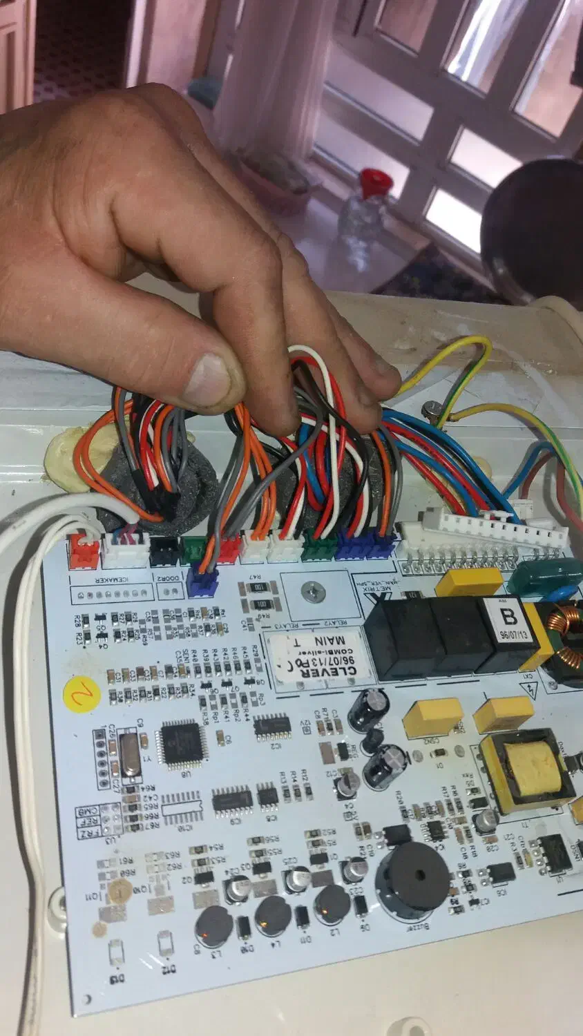 تعمیرانواع یخچال لباسشوی وغیر..سیار وثابت|خدمات پیشه و مهارت|ایلام, |دیوار