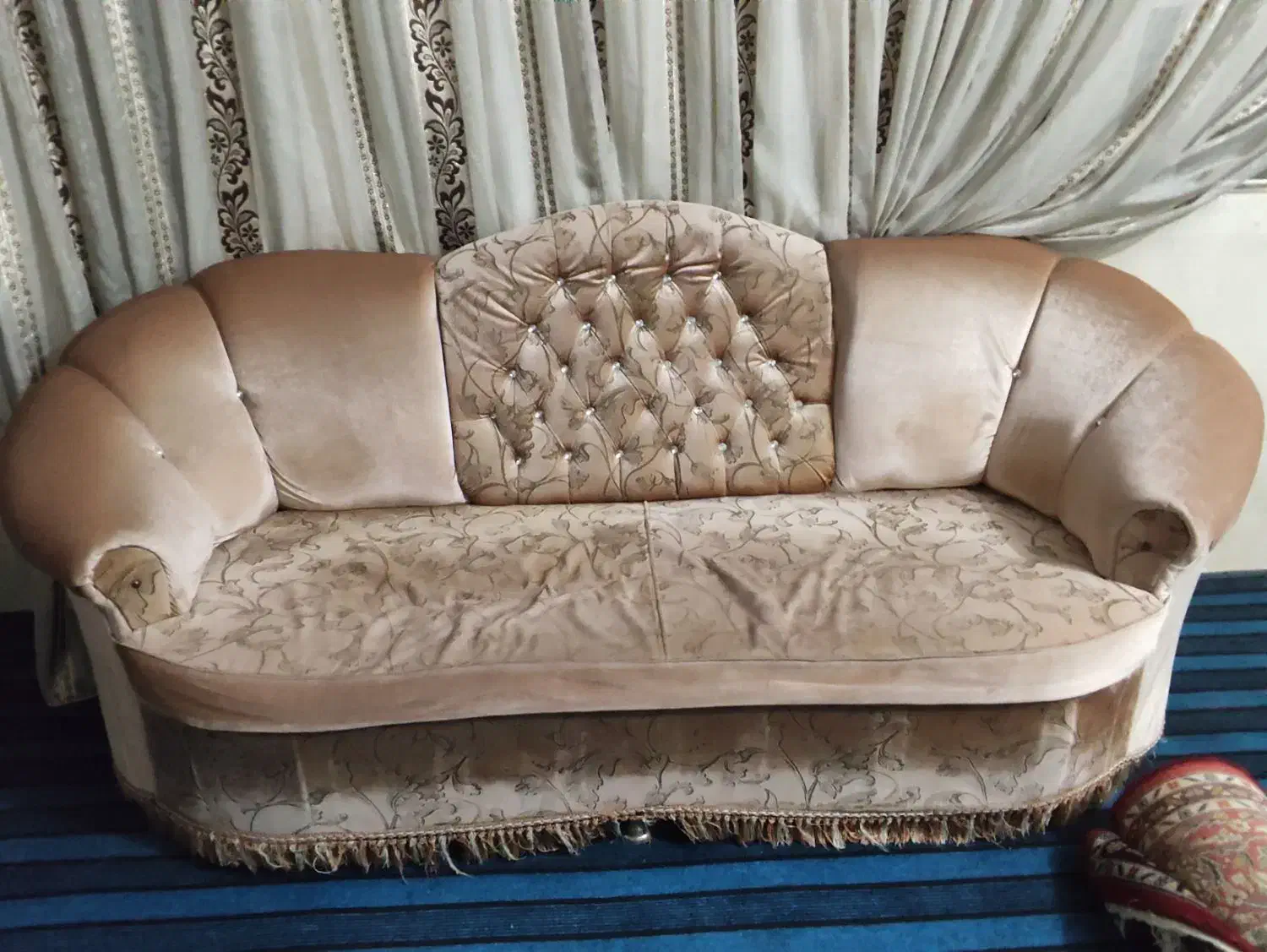 مبل راحتی|مبلمان خانگی و میز عسلی|سلماس, |دیوار