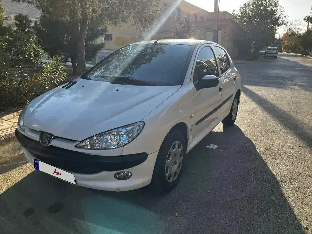 تیپ ۲ مدل ۹۷|خودرو سواری و وانت|اصفهان, باغ دریاچه|دیوار