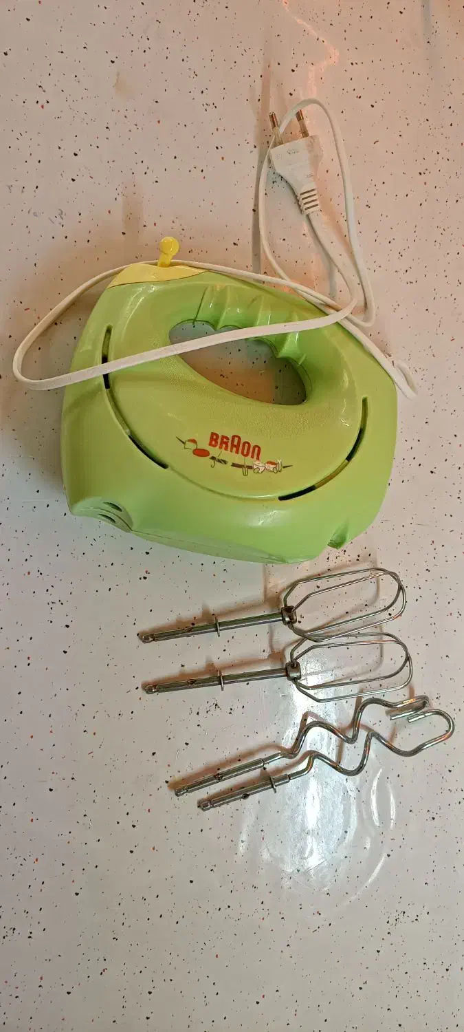 همزن برقی براون|سایر لوازم برقی|قم, فرهنگیان و شهربانی|دیوار