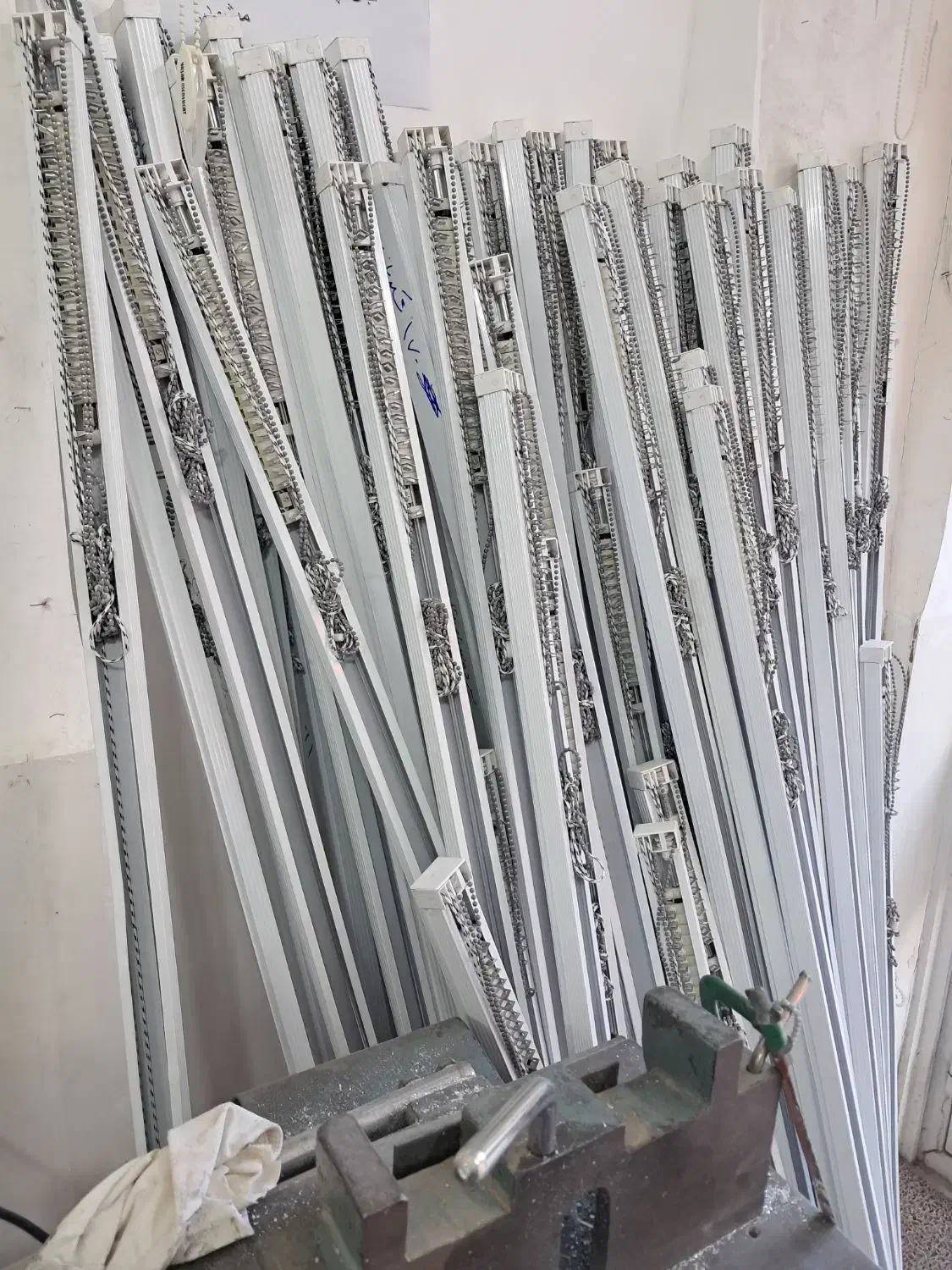 تولیدانواع پرده زبرا وکرکره درسلماس|پرده، رانر، رومیزی|سلماس, |دیوار