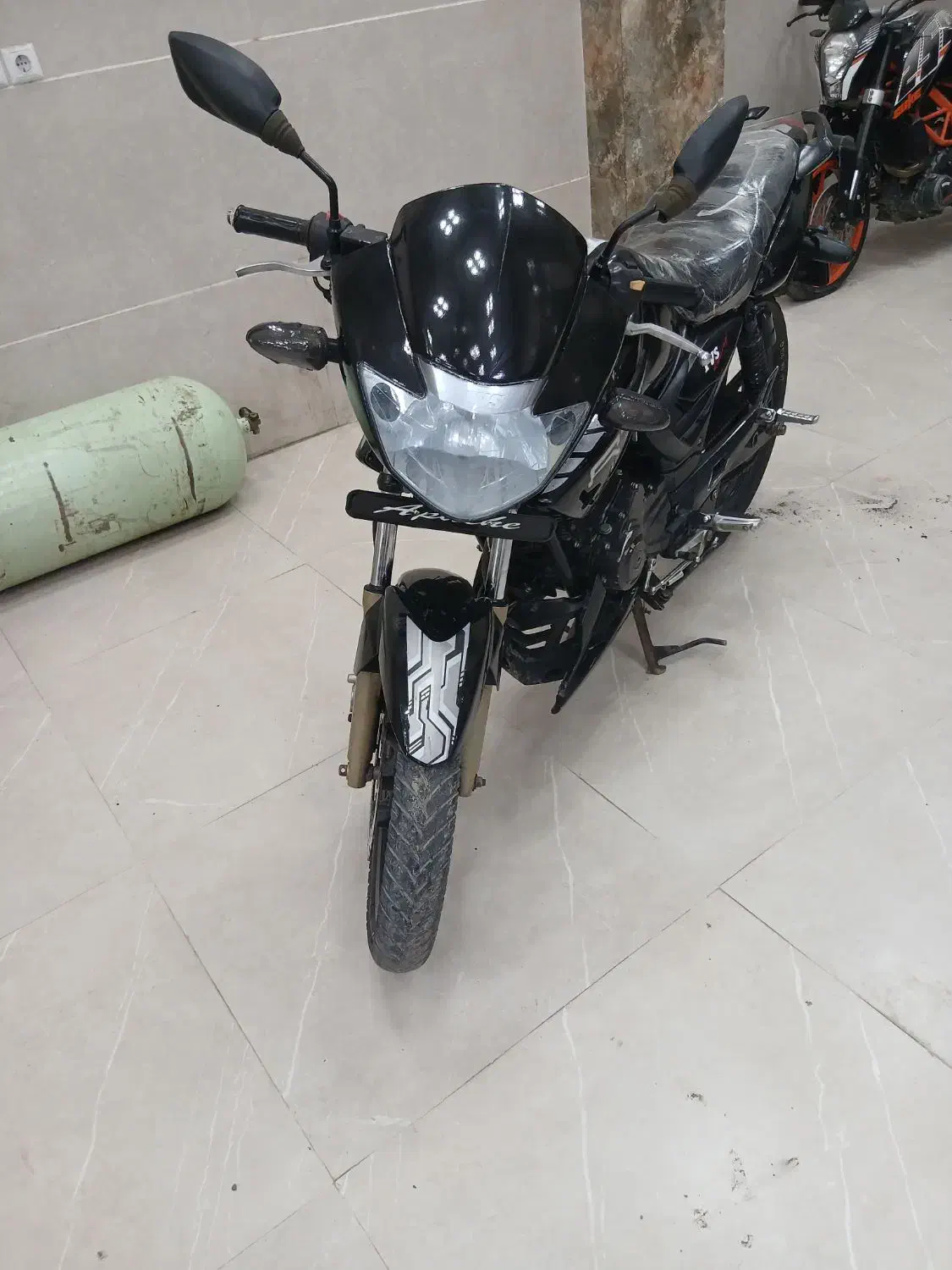 آپاچی ۱۸۰ مدل ۸۹|موتورسیکلت|نیشابور, سرآب کوشک|دیوار