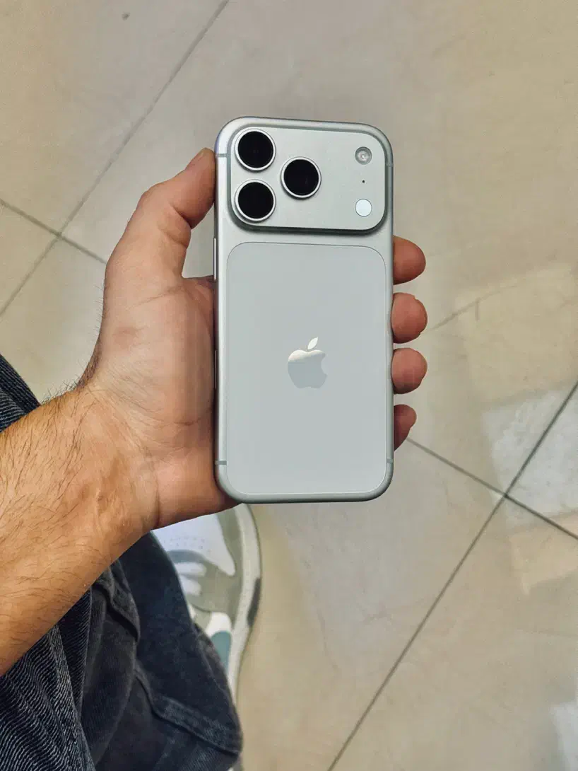 آیفون ۱۷پرو ۵۱۲ گیگ با ریجستر با ضمانت کتبی|موبایل|مشهد, حجت|دیوار