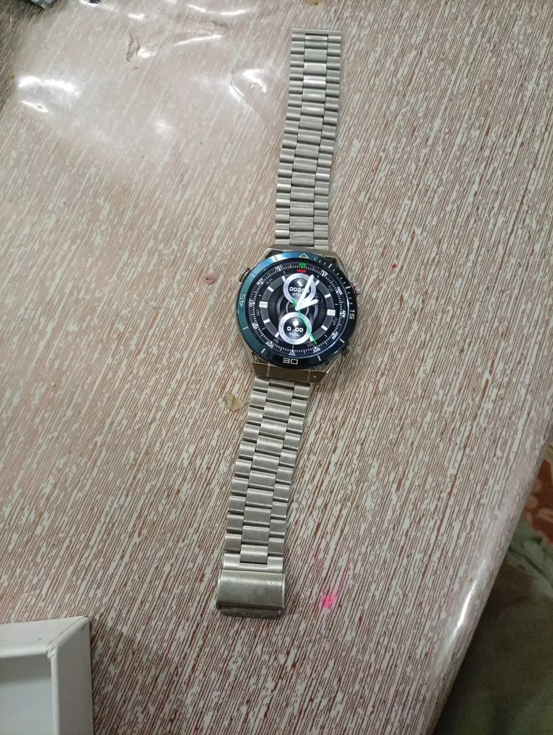 ساعت ضد اب|ساعت|برخوار, |دیوار