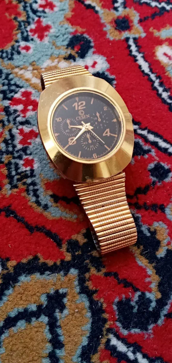 ساعت مچی|ساعت|بیرجند, |دیوار