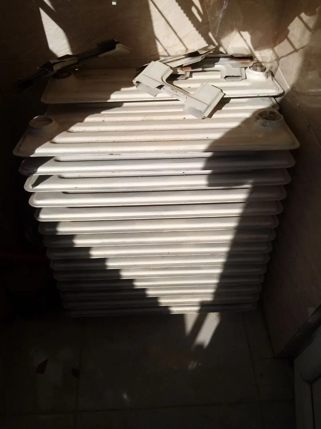 فروش سه عدد رادیاتور شوفاژ|آبگرمکن، پکیج، شوفاژ|محمدشهر, همایون ویلا|دیوار