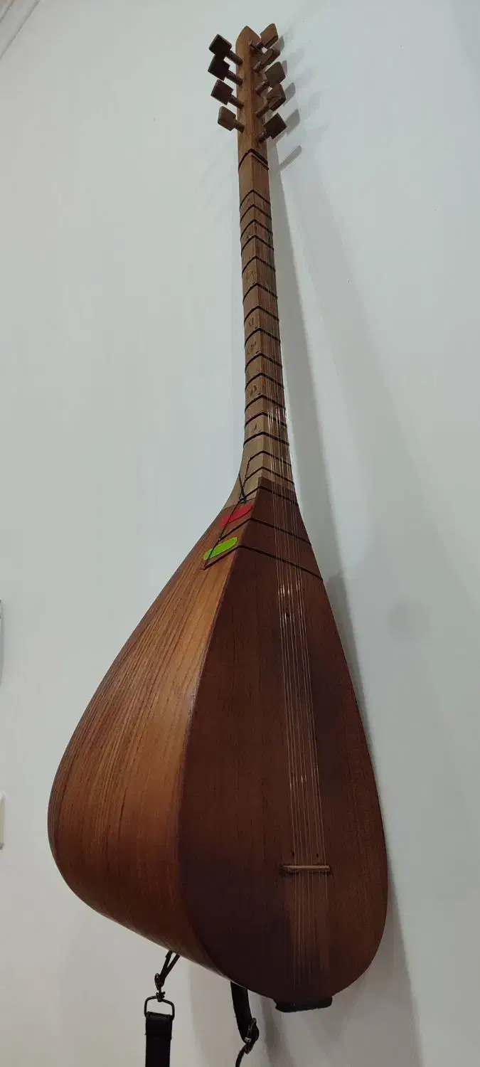 ساز قوپوز|سازهای سنتی|مشگین شهر, |دیوار