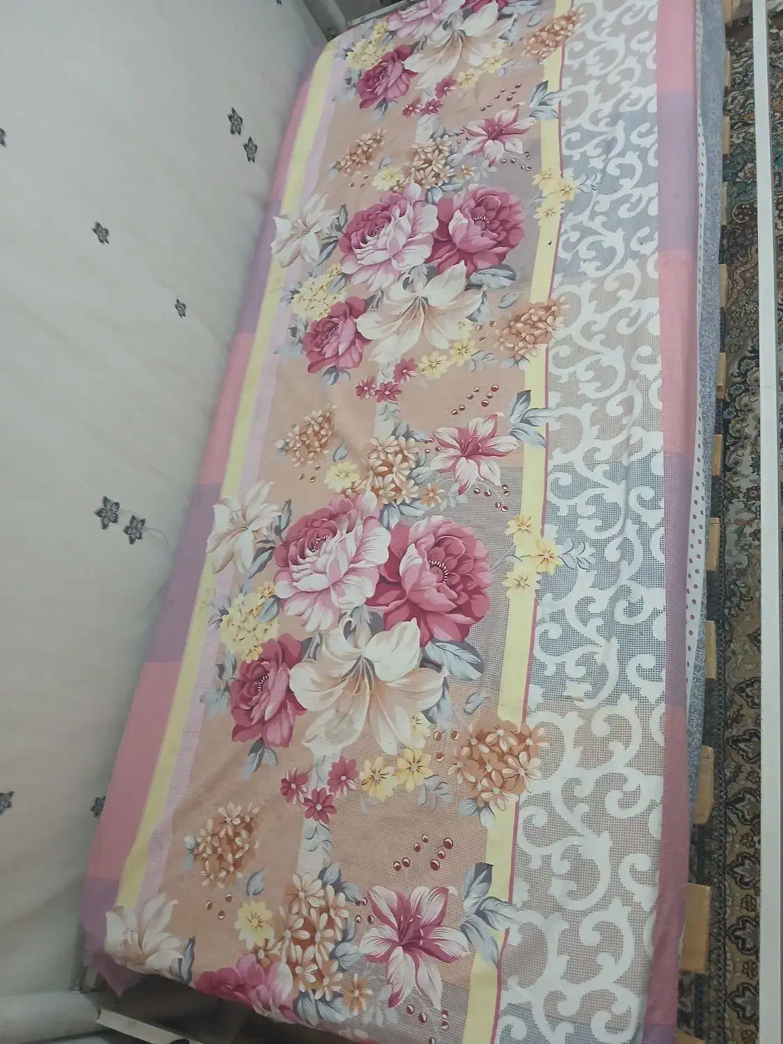 تخت یه نفره فلزی|تشک تختخواب|مشهد, امیر|دیوار