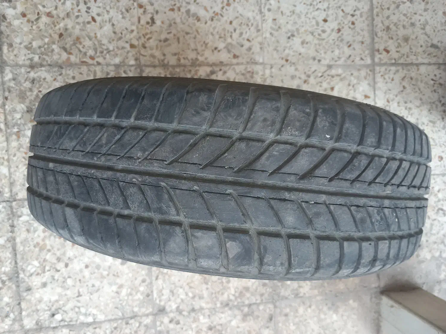 لاستیک کارکرده ۲۰۶ یزدتایر|قطعات یدکی و لوازم جانبی|لنجان, |دیوار