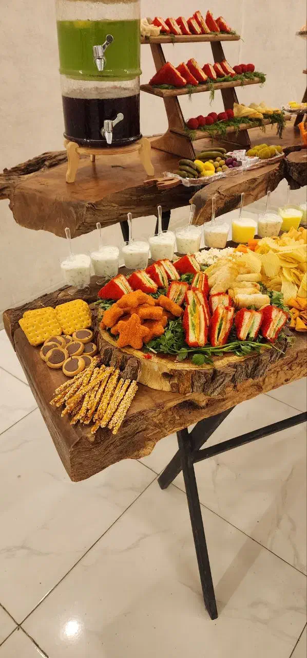 فینگر فود و میوه ارایی و چیدمان میز|خدمات پذیرایی، مراسم|اصفهان, شمس آباد|دیوار