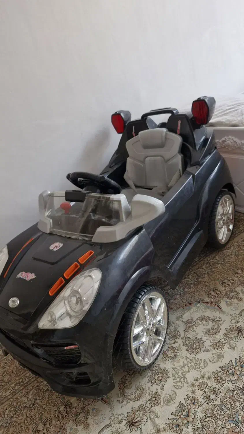 ماشین شارژی مشکی|اسباب و اثاث بچه|تبریز, |دیوار