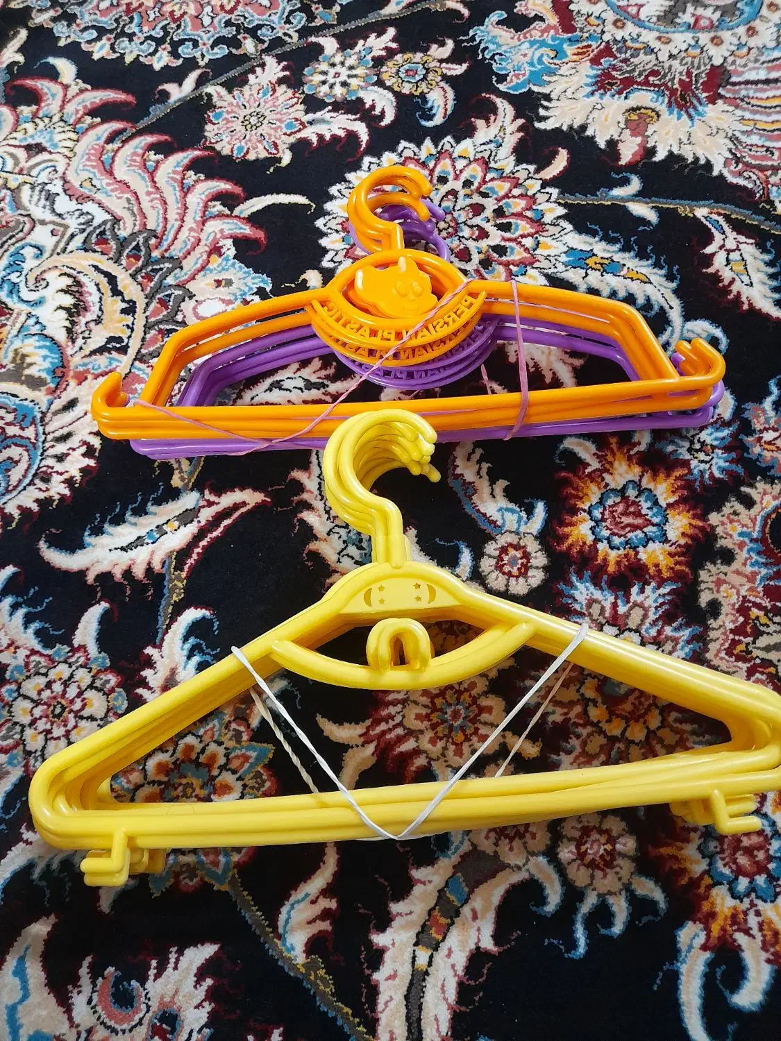 چوب لباسی آویز|بندرخت و رخت‌آویز|بروجرد, |دیوار