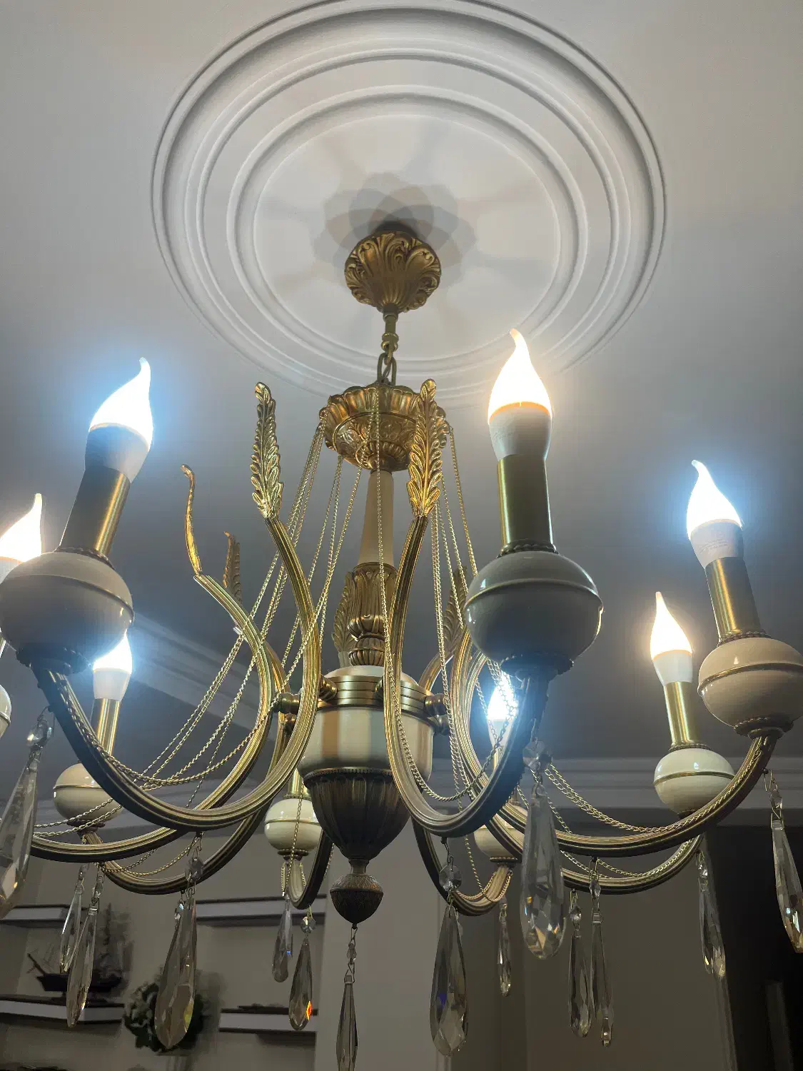 ۲ تا لوستر تمام برنج و ۲ تا دیوار کوب|لوستر و چراغ آویز|تهران, بلورسازی|دیوار