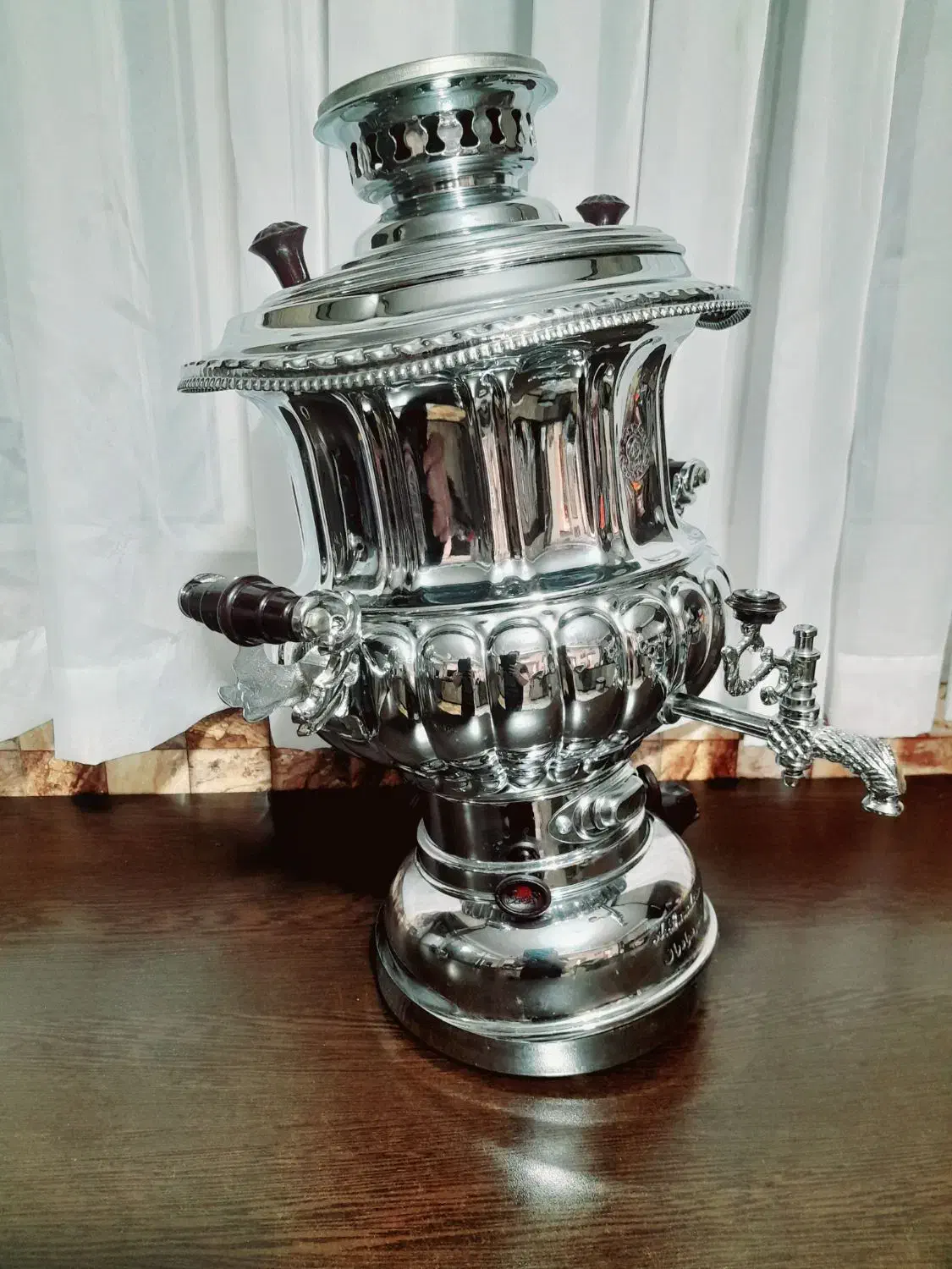 سماورنو اصلا استفاده نشده|سماور، چایساز، قهوهساز|نهاوند, |دیوار